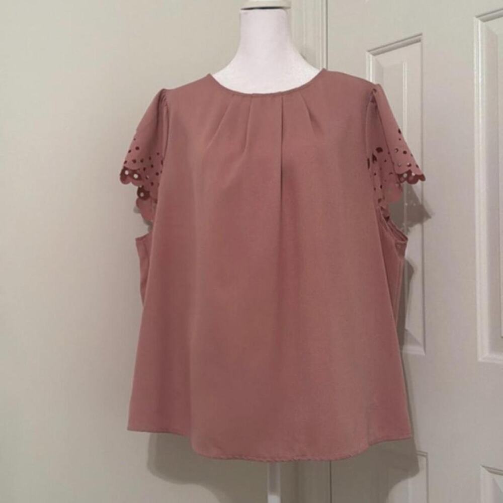 Pink Blouse with Floral Cutout on Sleeve